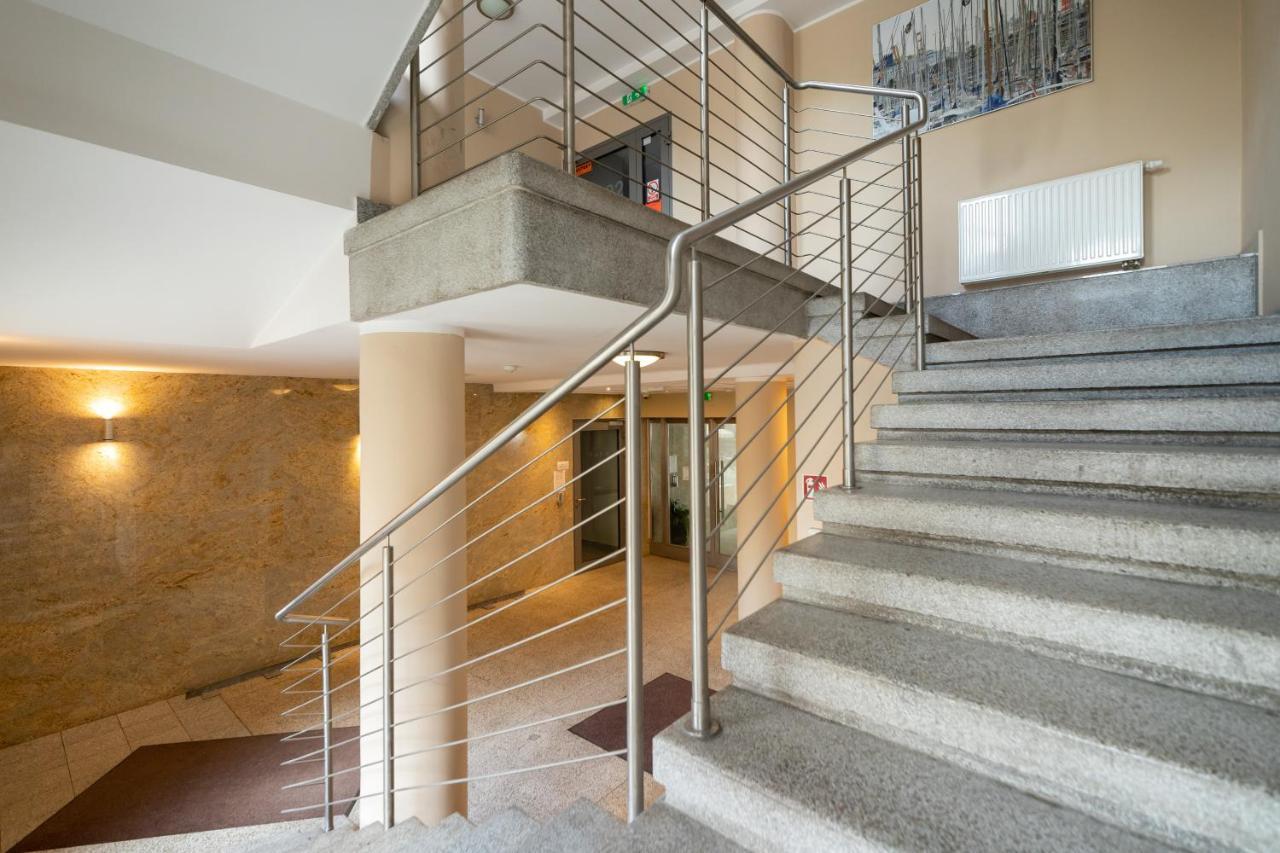 Lea Apartments Krakow Krowodrza By Noclegi Renters Luaran gambar